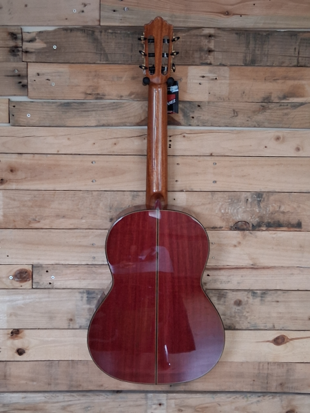 Maravilla M70 7/8 CD/PH, Zeder / Purpleheart vollmassiv, 7/8 Größe, 50mm Sattelbreite
